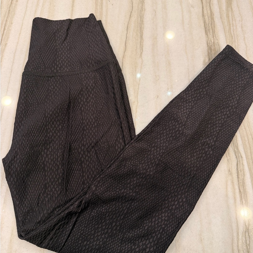 Beyond Yoga Black Textured Leggings